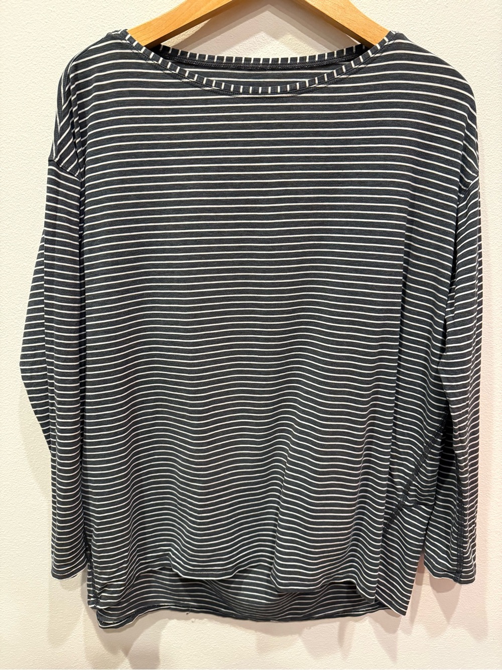 lululemon athletica To The Point Green & White Striped Long-Sleeve Top